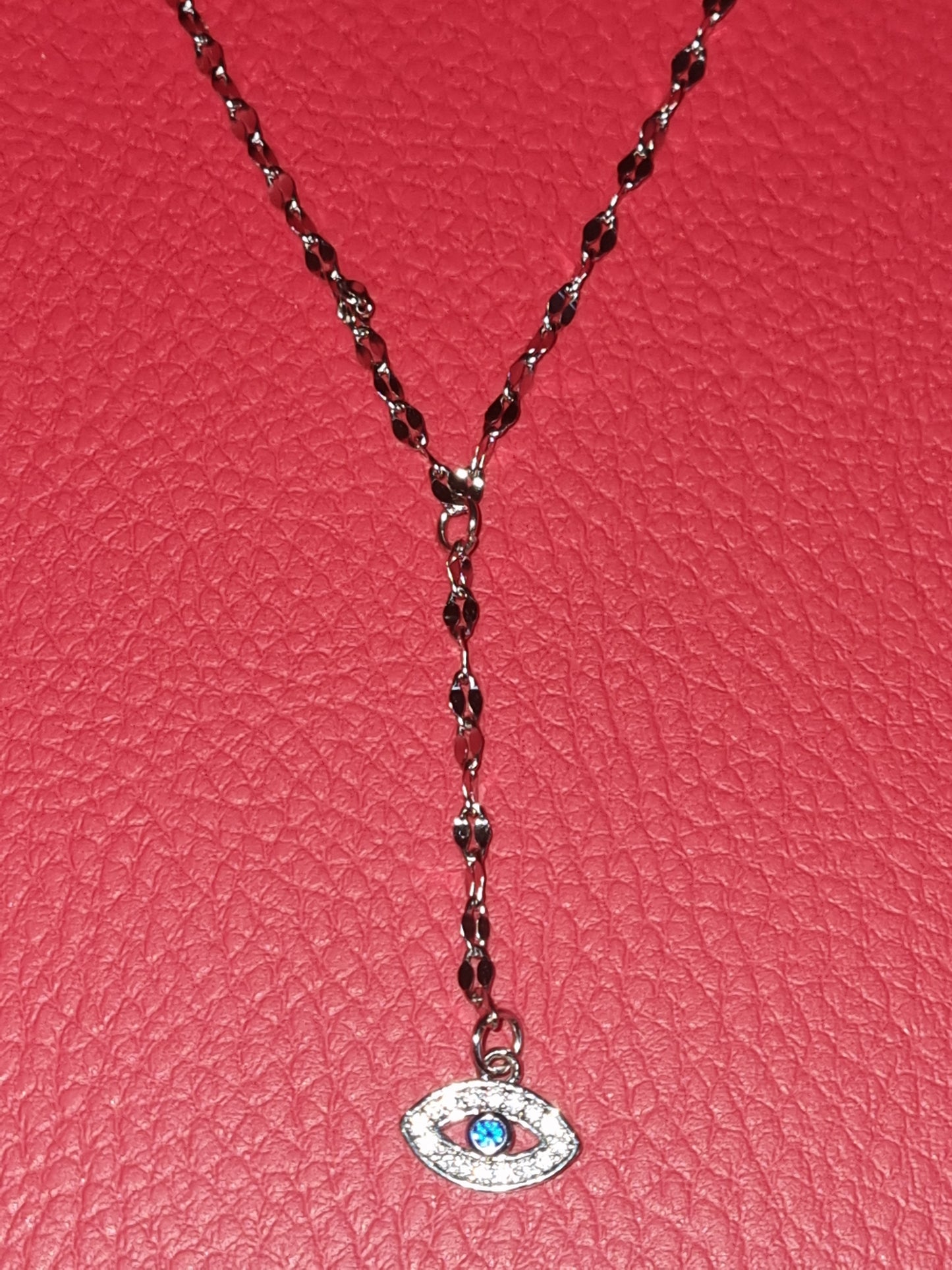 Pendentif œil