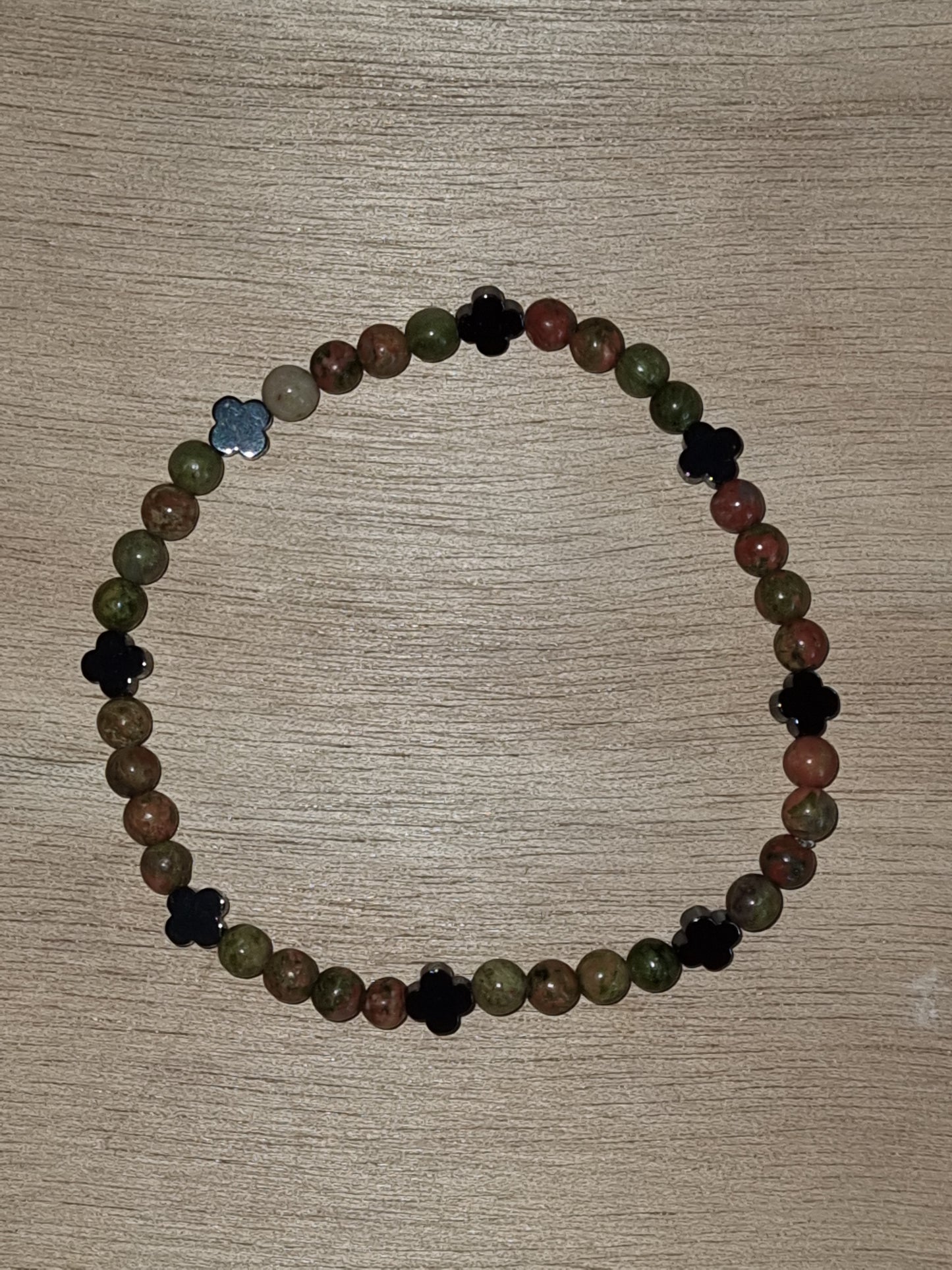 Unakite et trèfles hématite perles naturelles 4mm.